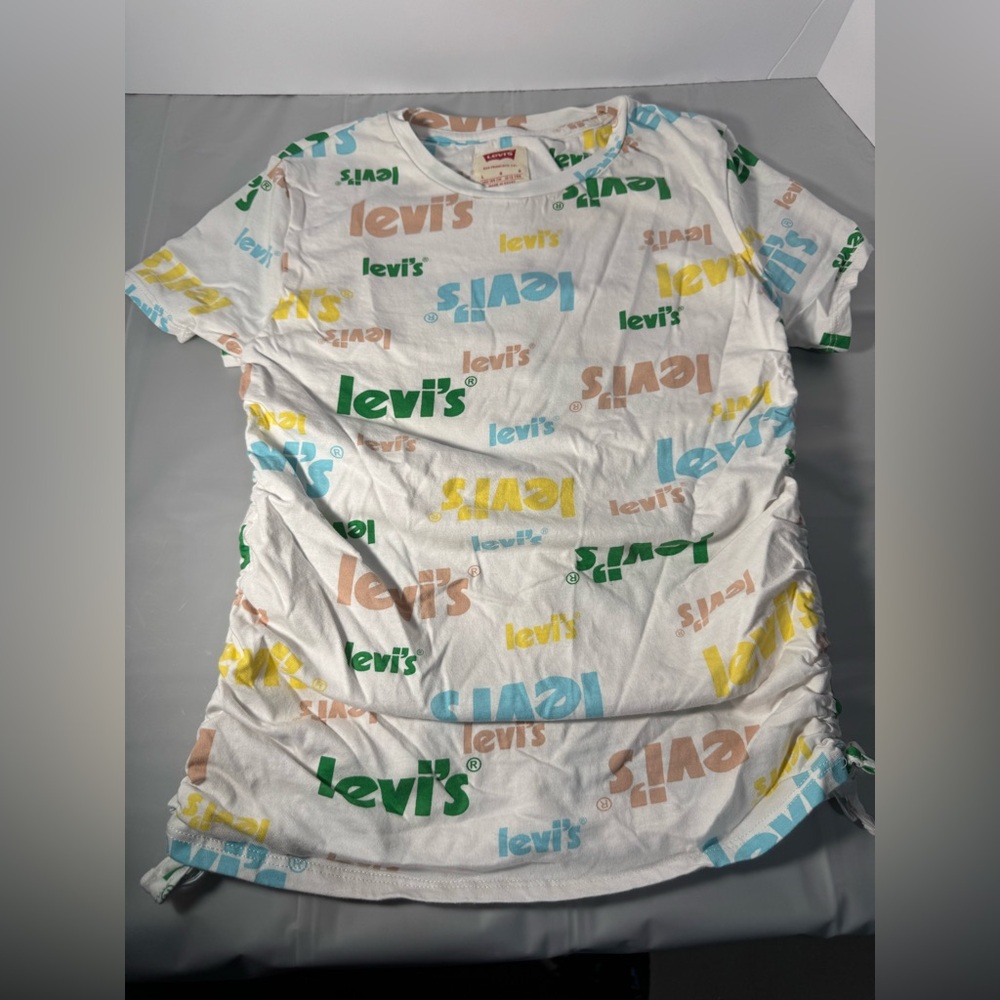 Vintage Levi's Multicolor Red Tag Logo T-Shirt Size Girls Large